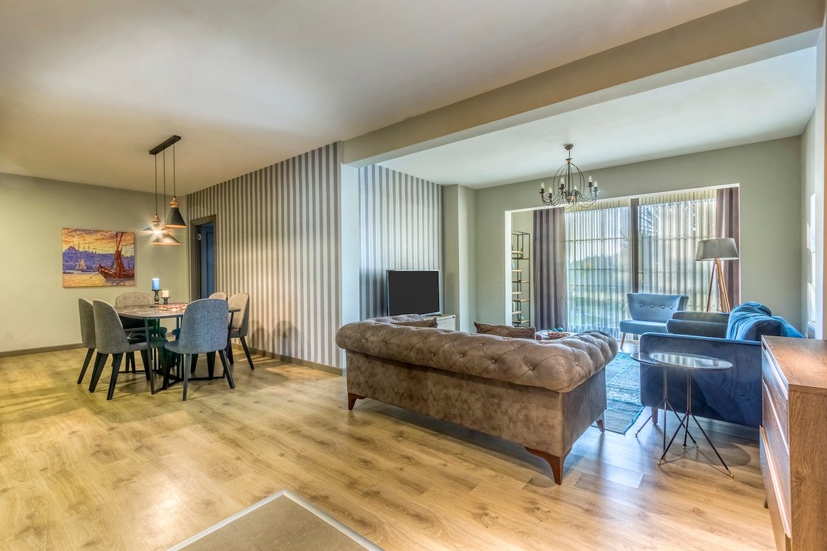 Garden Suite – 24/7 Service & Free Daily Cleaning gallery image 4