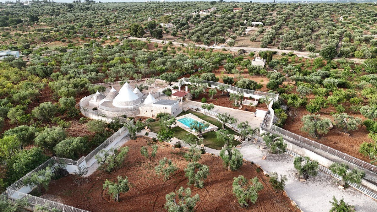 Trulli Lisanna -Exclusive Trulli With Private Pool gallery image 5