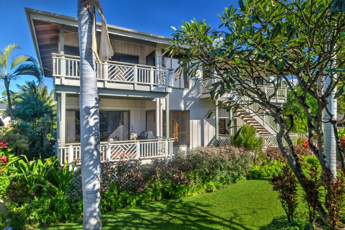 2-Story Oceanview Home w/ AC, Walk to Poipu Beach!