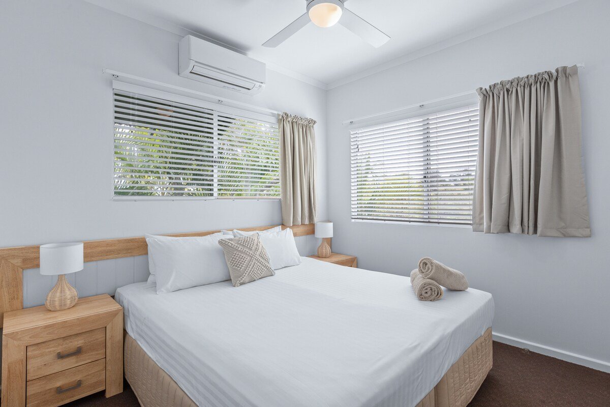 Cable Beachside Villa – 3 Bedroom gallery image 3