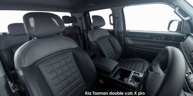 TASMAN 2.2D X-PRO P/U D/C A/T 4X4 gallery image 22