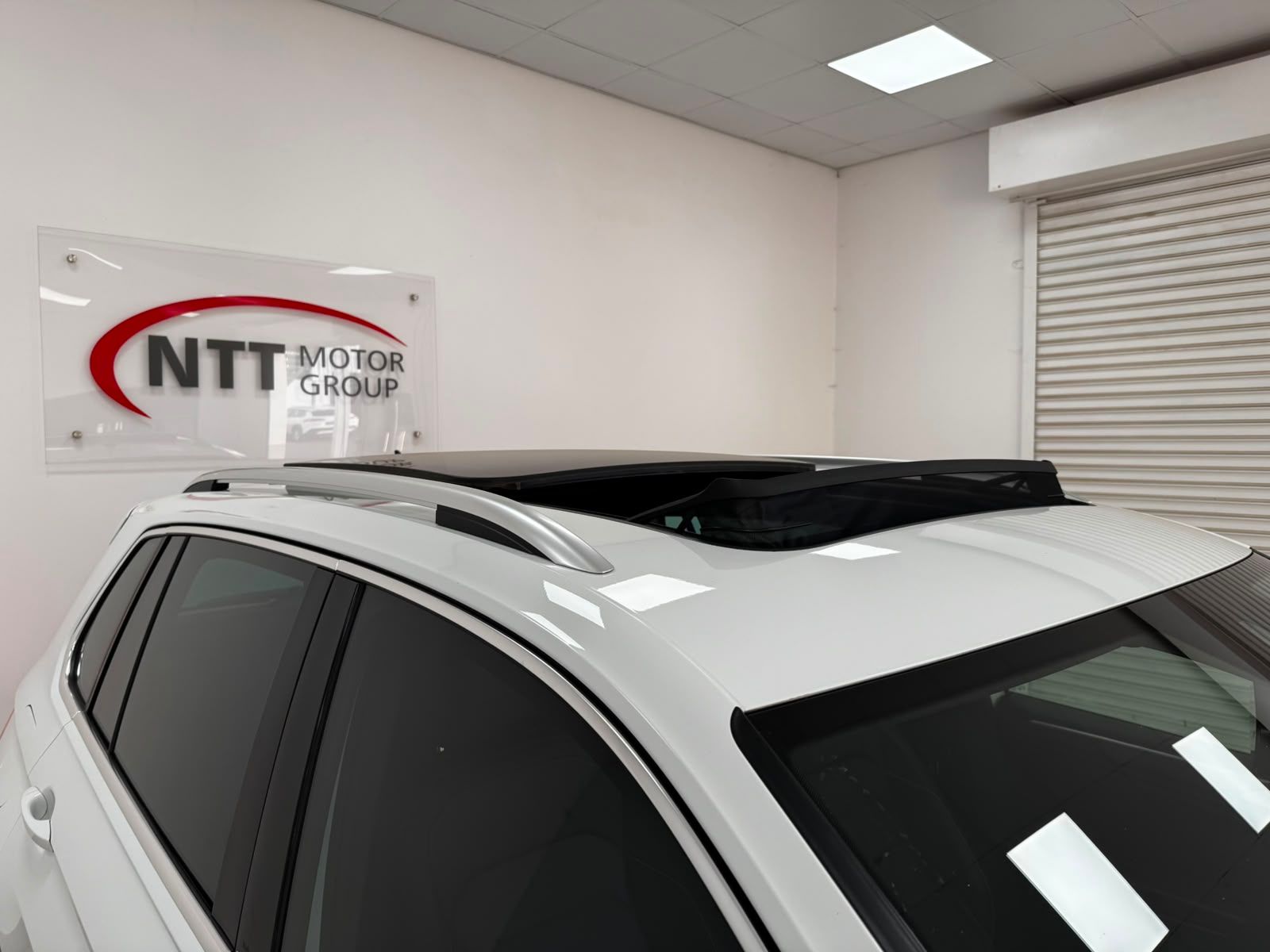 Used car gallery