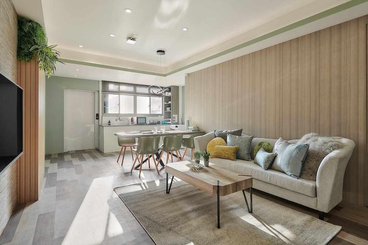 F23 /16人房 /電梯/四房兩廳四衛/MRT中山國中7分鐘/松山機場5分鐘/下樓有便利超商 gallery image 2