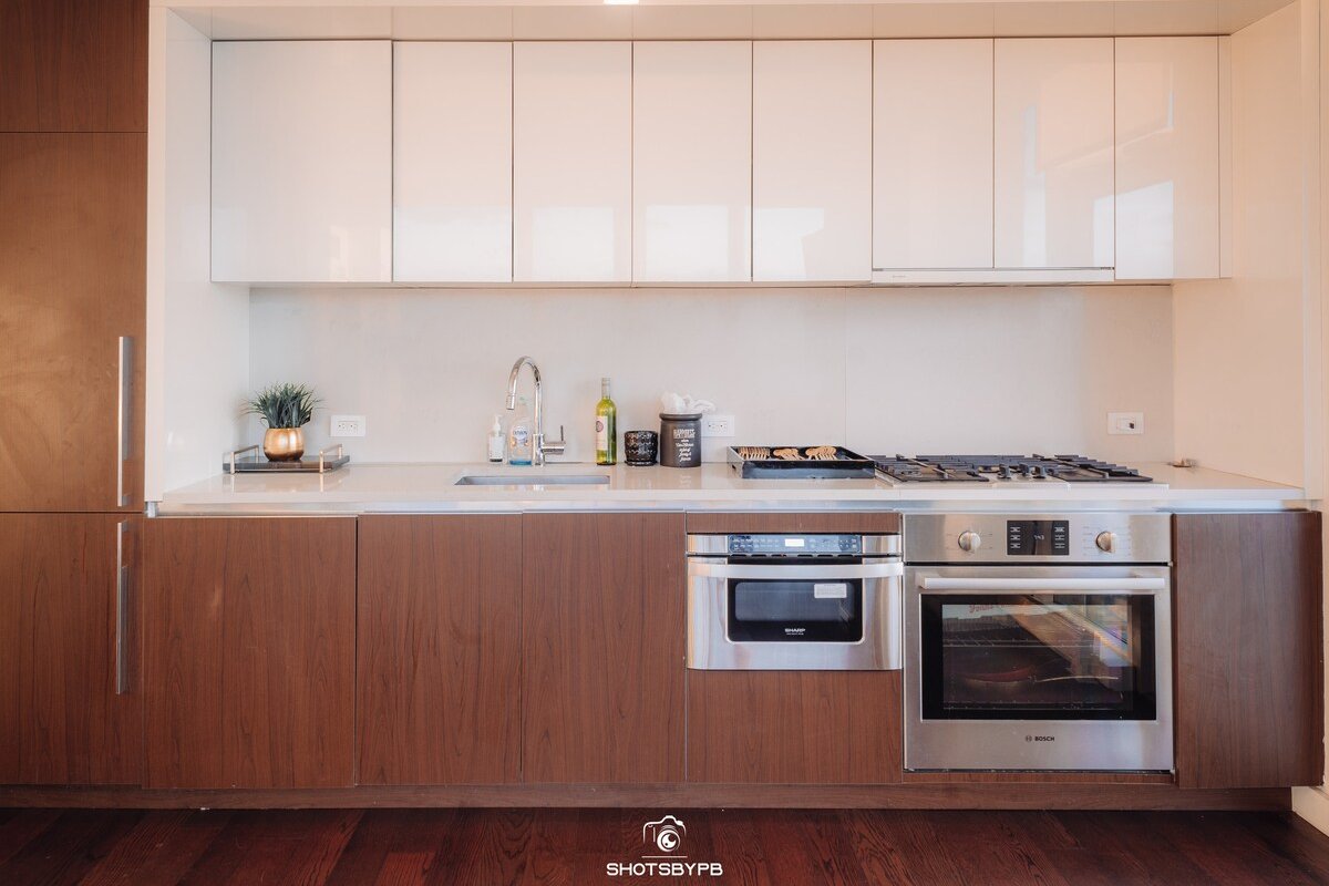 Luxury 2 Bedroom High-Rise Apartment Times Square gallery image 5