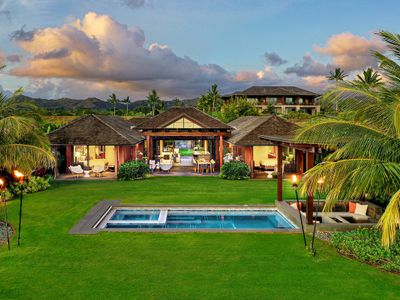 Hale Kai Malia: Spacious, Stylish Ocean View Villa