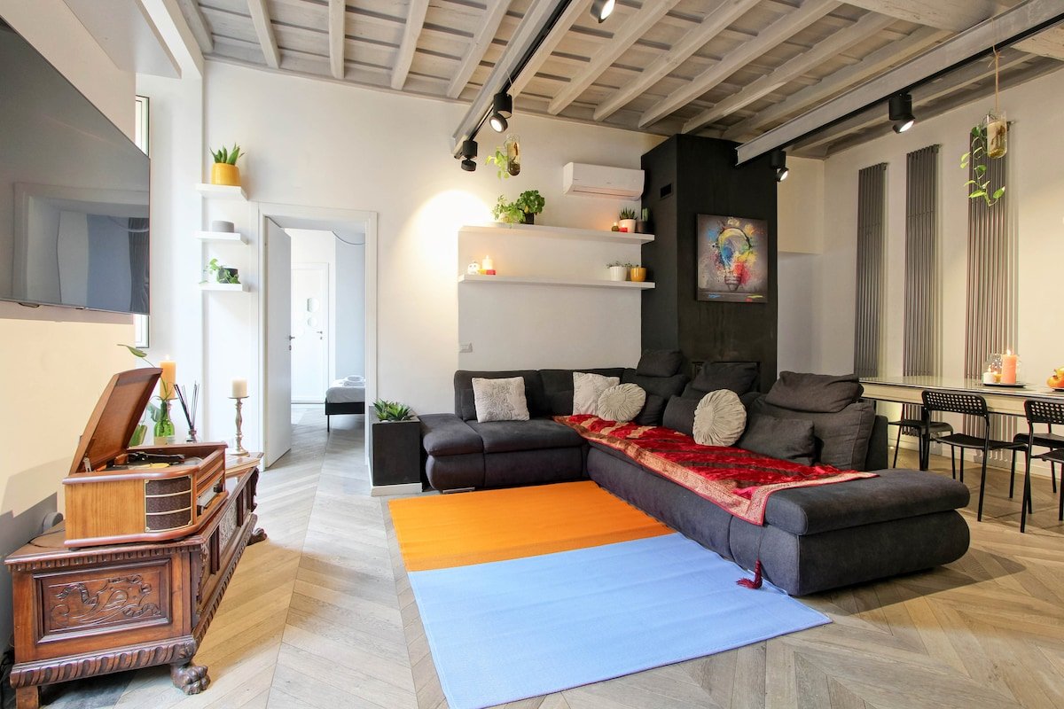 The evening of miracles gallery image 4