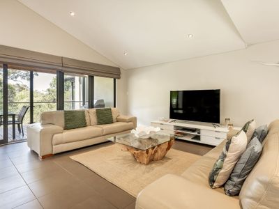 Garden View Beach House