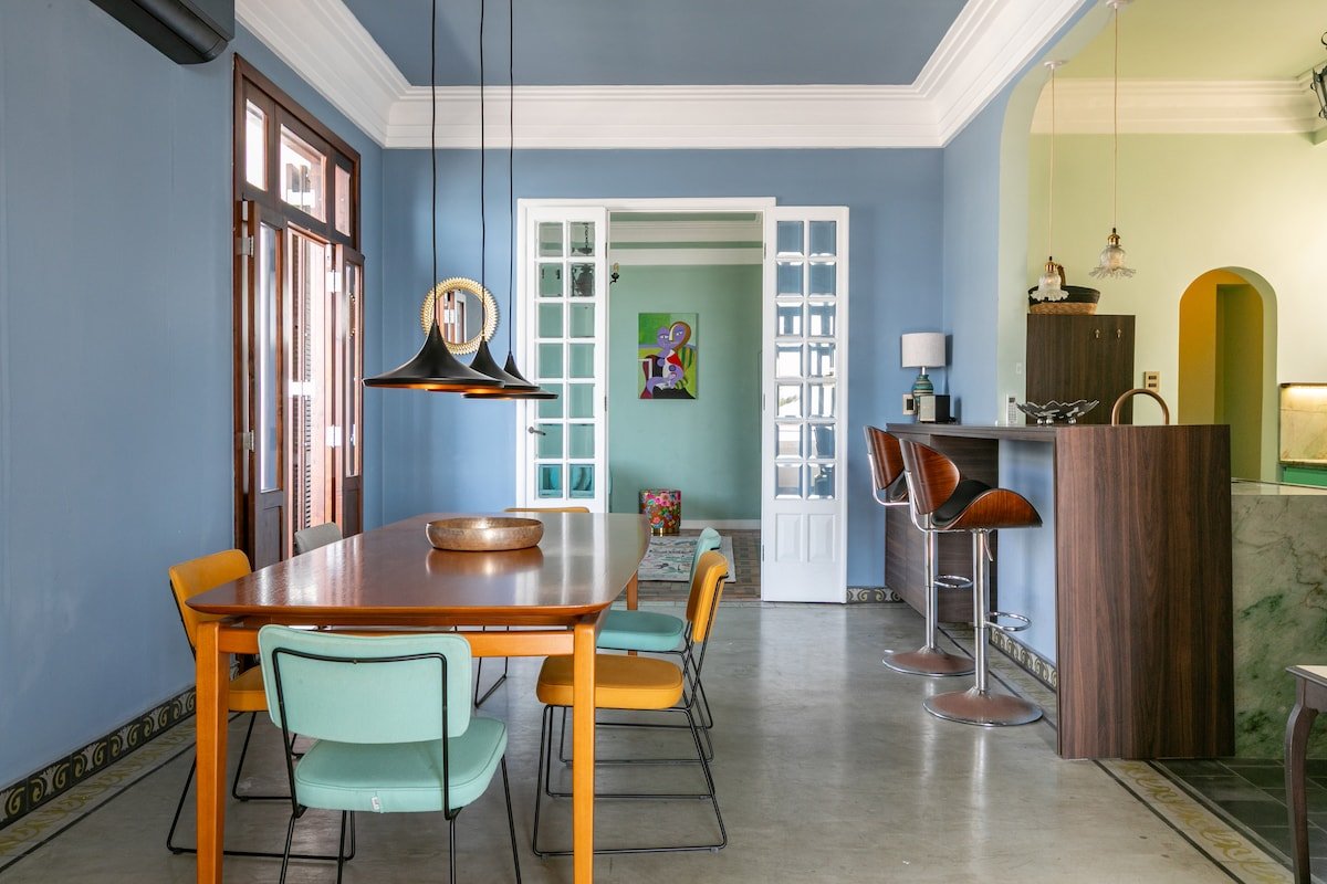 2 apts in the same building with amazing views! gallery image 5