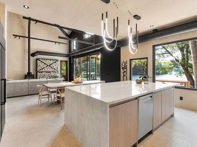 Modern Luxury Cottage | Sauna, Hot Tub, Lakefront