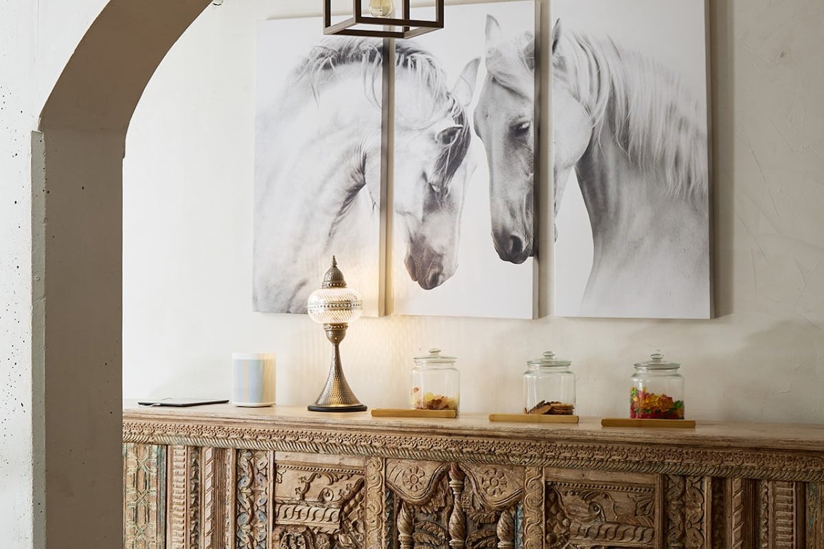 Exclusive 6 bed, 6 bath residence in Old Montreal gallery image 2