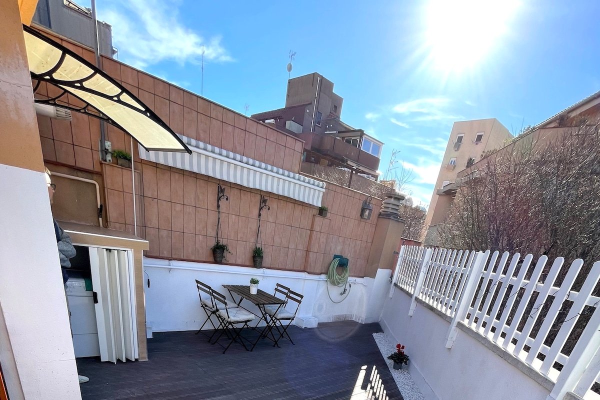 Plaza de España independent house gallery image 4