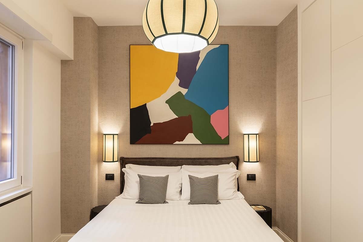 ROMAC Trinity w/ steam bath gallery image 3