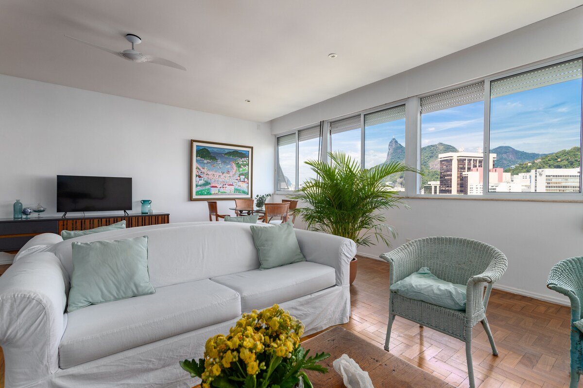 Refugio aconchegante com vista para o Cristo gallery image 3