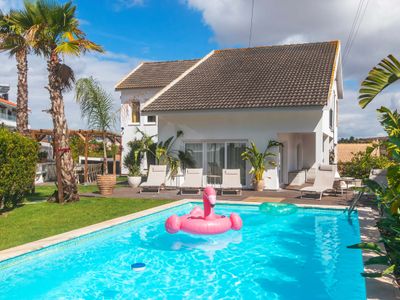 Retreat Villa (MiniGolf, Hot tub, Sauna) max 38 pp