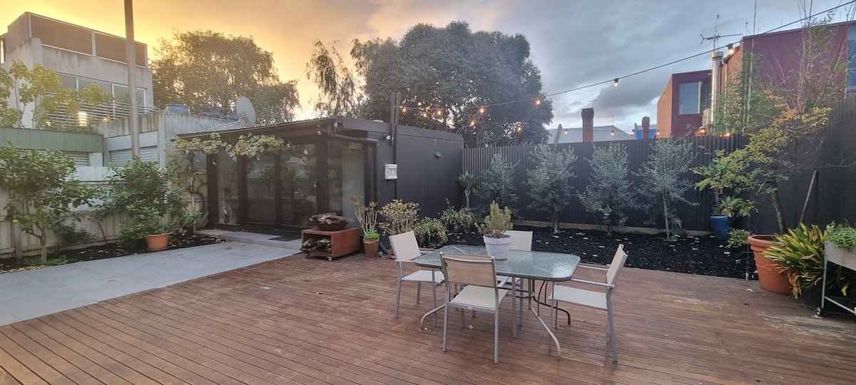 Richmond Delights – 4 Bedroom Duplex gallery image 3