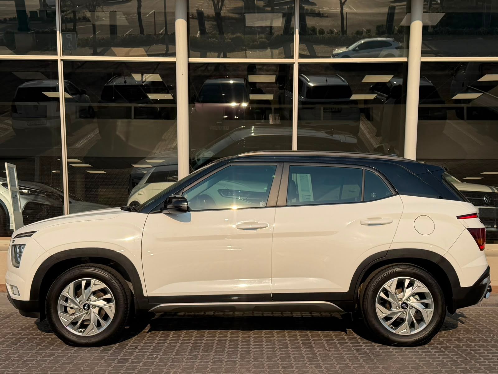 Used car gallery