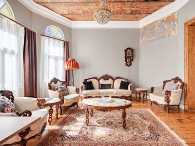 Galata Kulesine 20 adım, aynı binada 2. Ve 3.kat