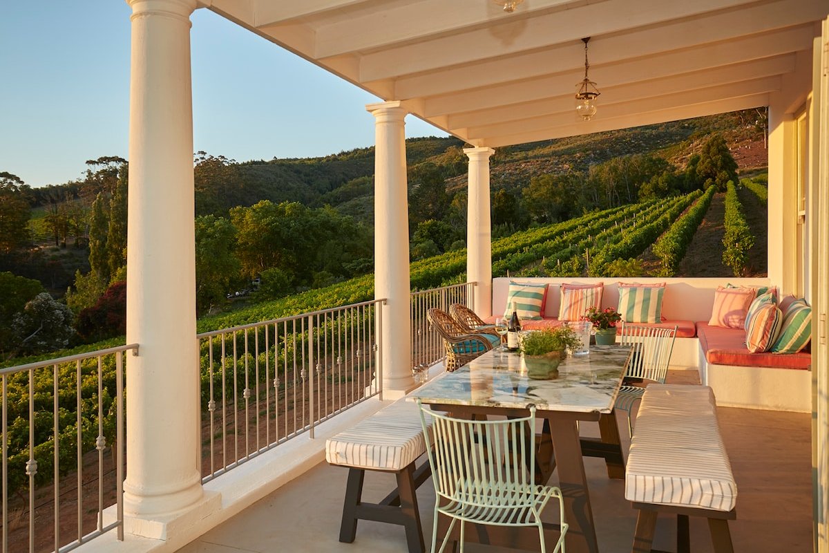 Kings Kloof Country House. gallery image 5