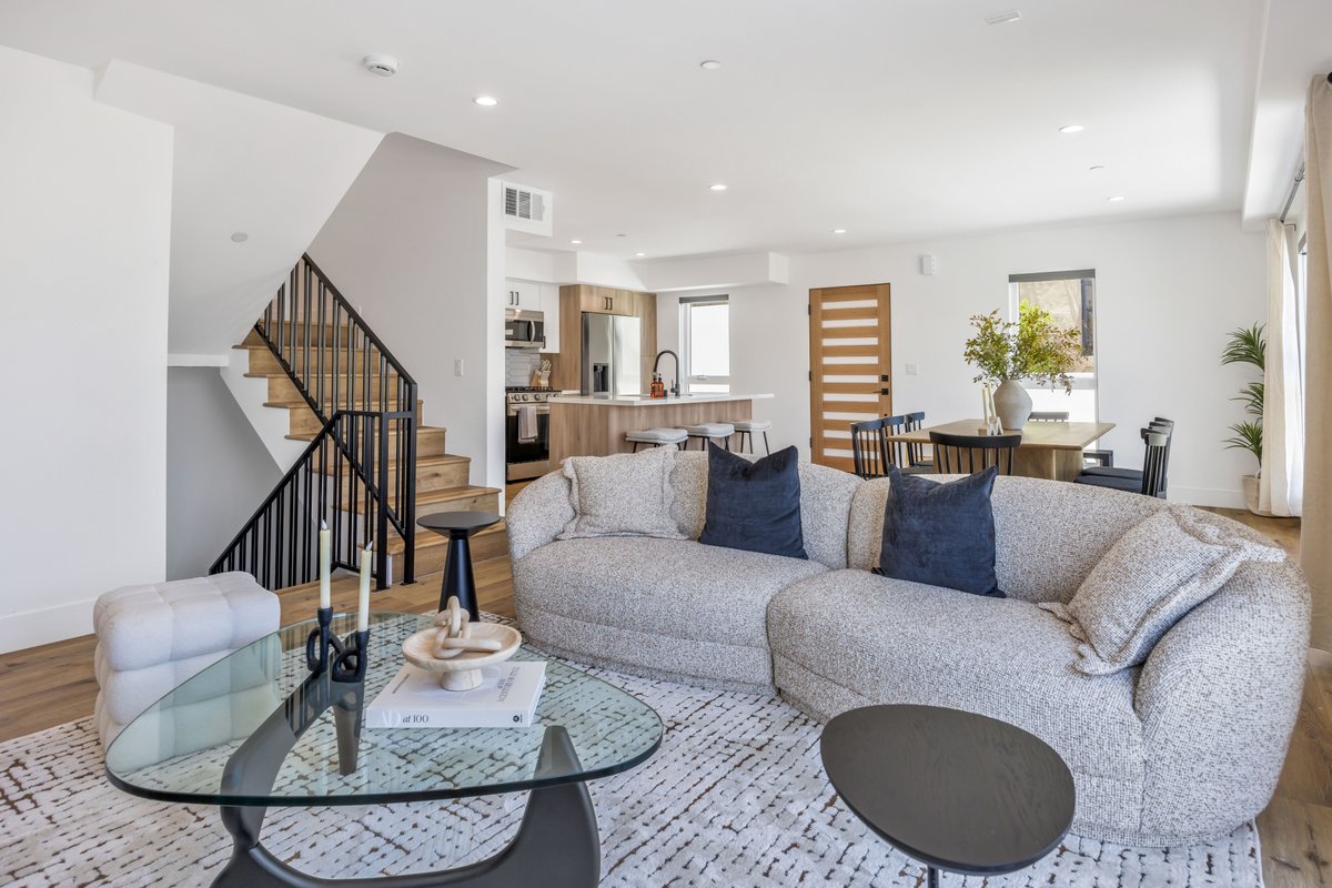 Hollywood Modern Getaway #2