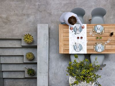 Thiseio 1915 – Erato & Aegle