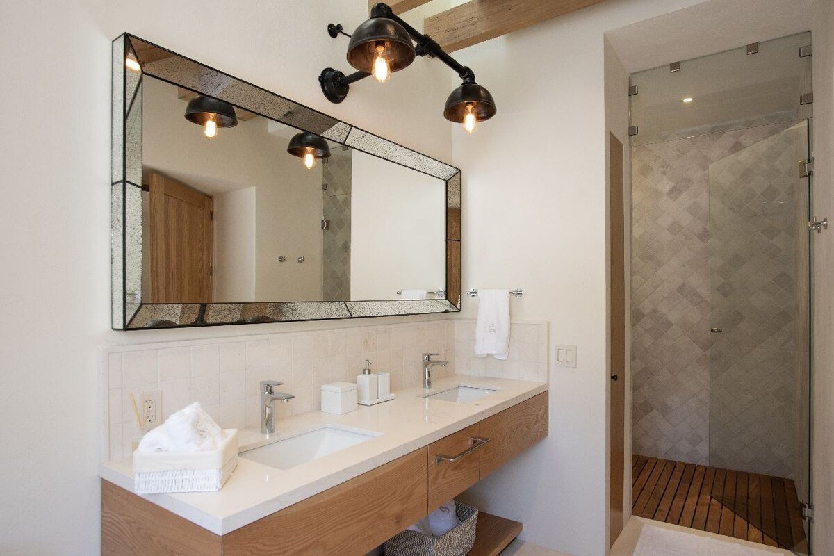 3 BR. House with Private Heated Pool near Rosewood gallery image 5