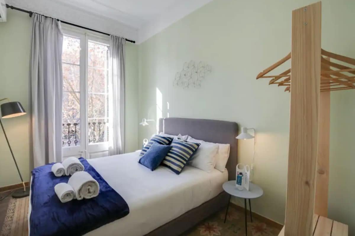 Passeig Sant Joan 1-2, Eixample gallery image 5