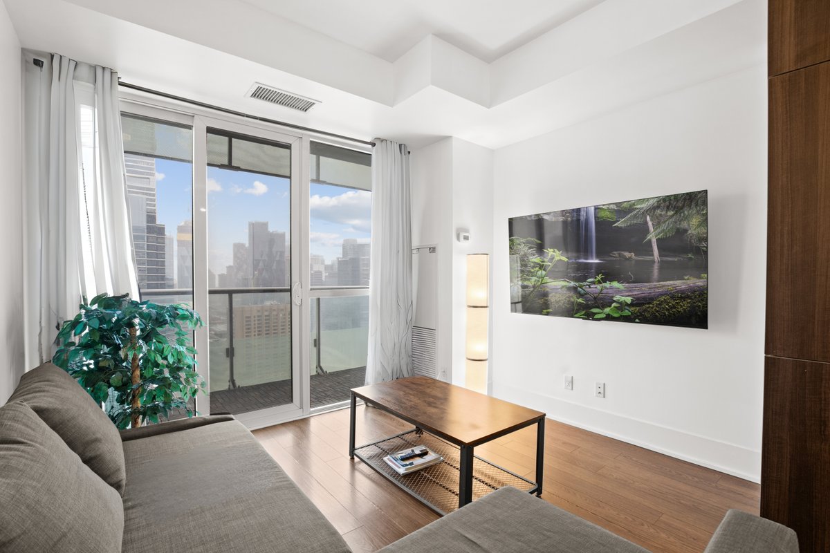 2 Bedroom 2Bath CN-Tower/Parking