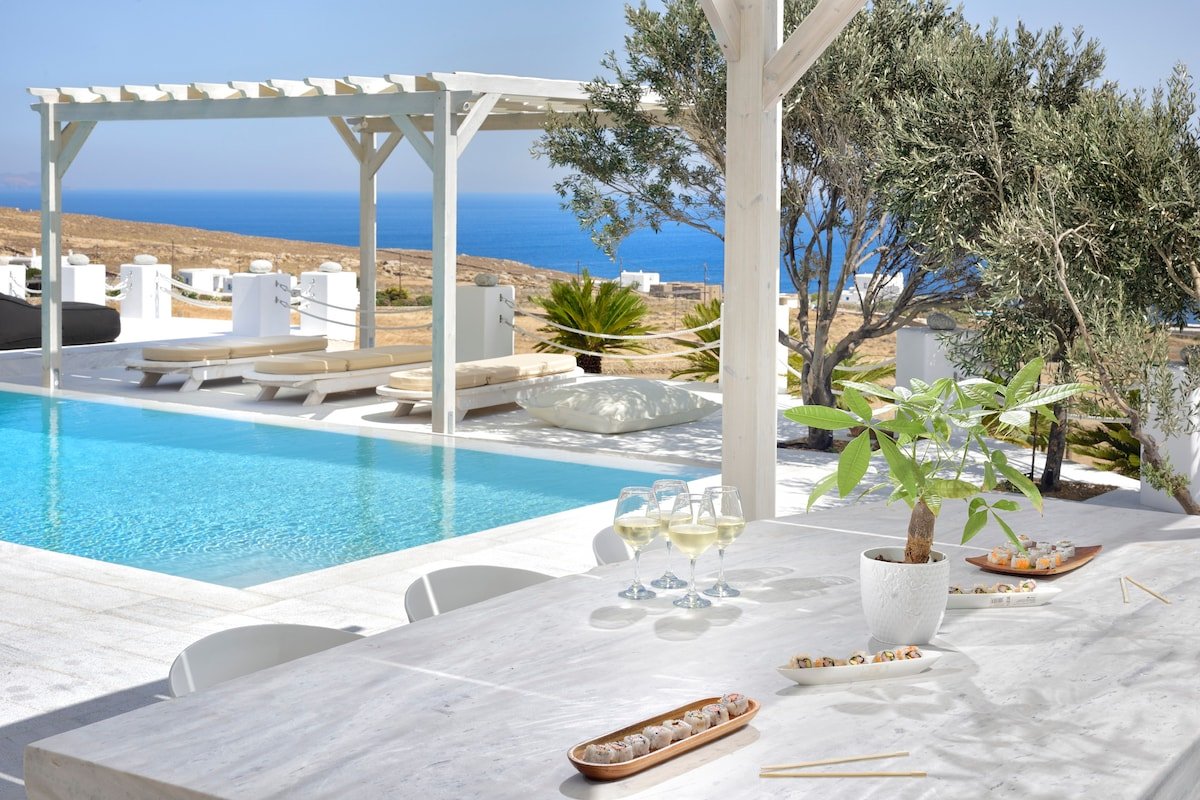 Villa Meropi, 4 bedrooms, LiaVillasMykonos gallery image 5