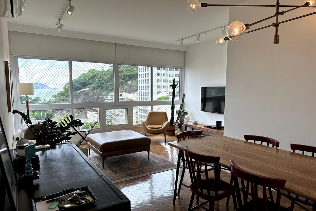 BEST OF LEBLON – by the beach & Dias Ferreira