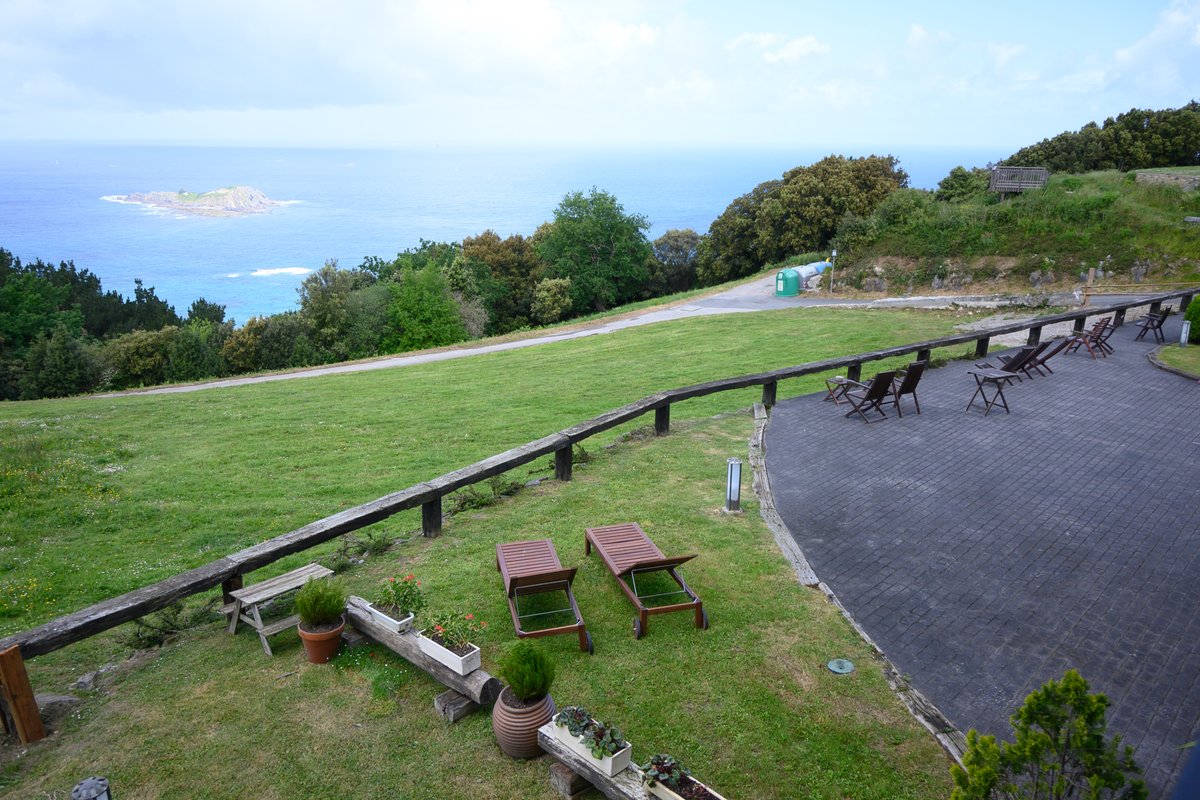 Rural house sea view by Gametxo