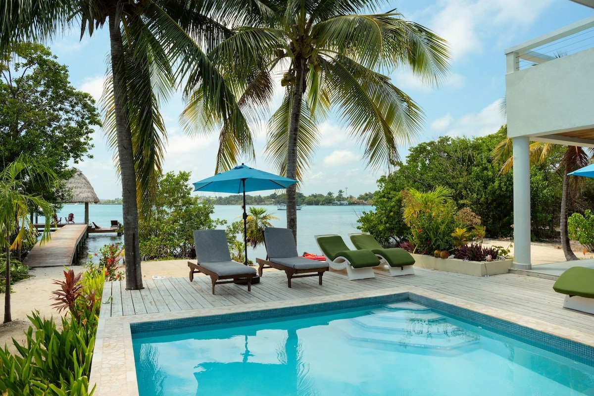 Private Island Beachfront Villa 1 Min From Village gallery image 4