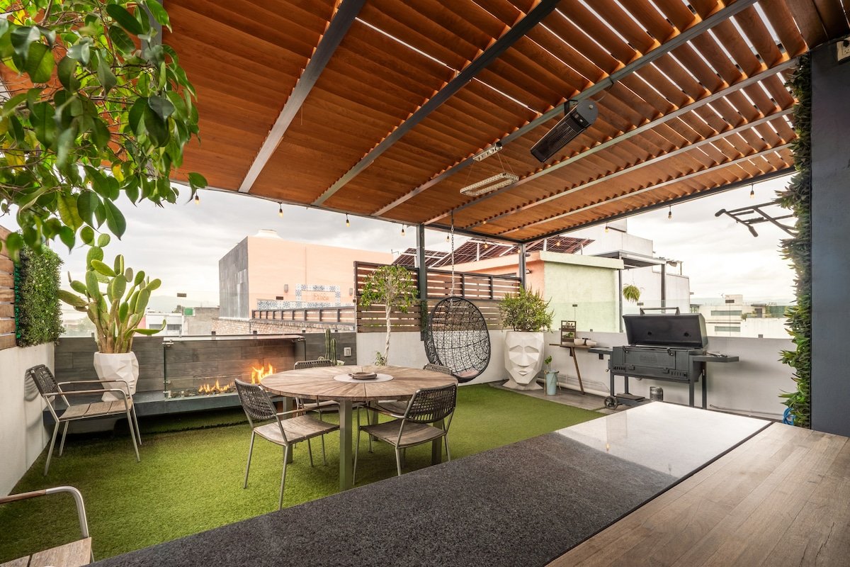 Premium 4BR Penthouse | Private Rooftop | Condesa gallery image 2