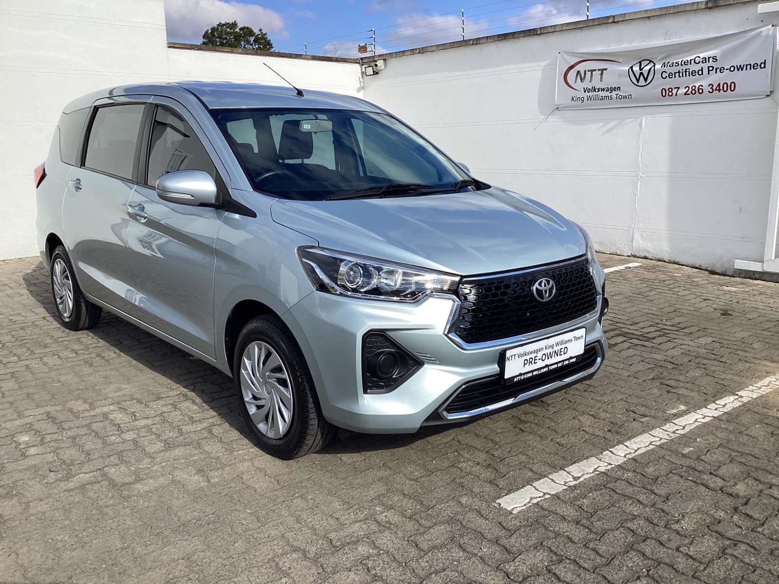 TOYOTA RUMION 1.5 SX for Sale in South Africa
