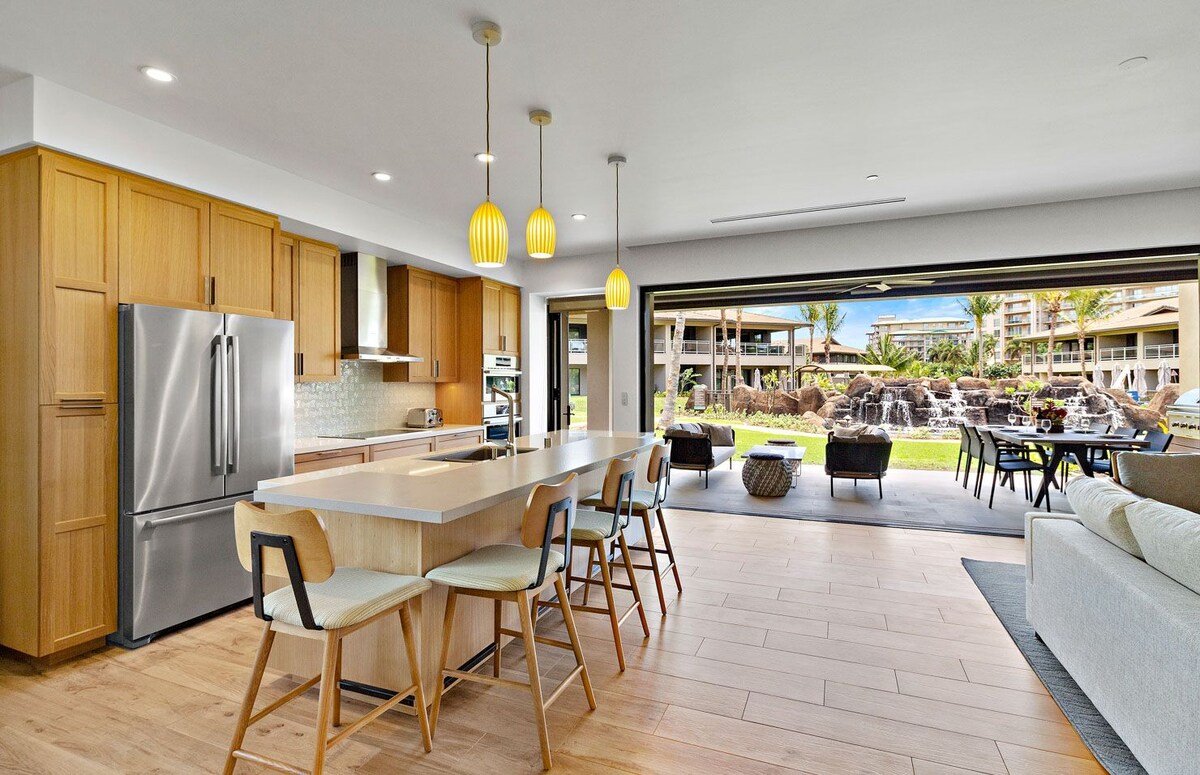 Maui Resort Rentals: Luana Garden Villas 16A gallery image 5