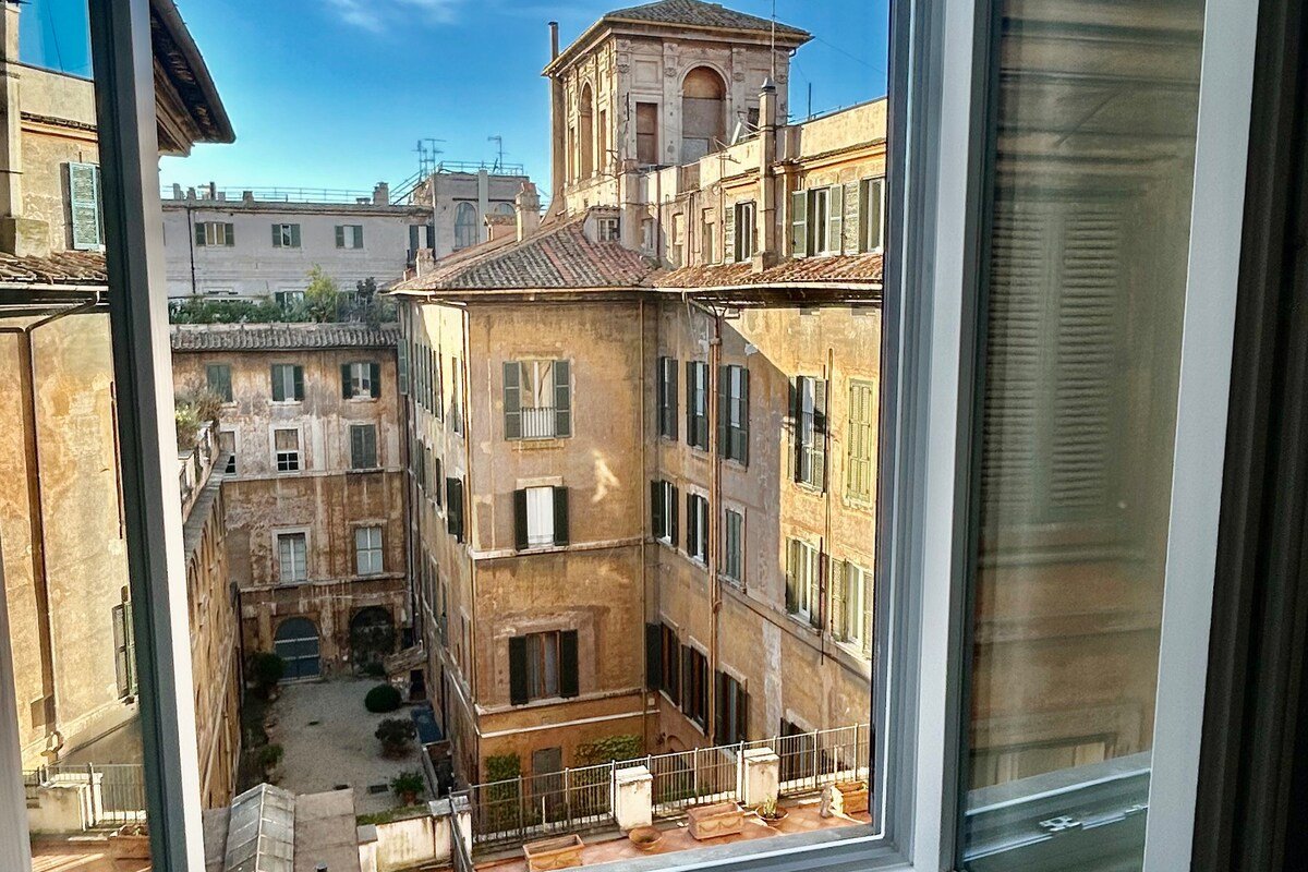 Vicolo Doria 2,centro storico gallery image 4