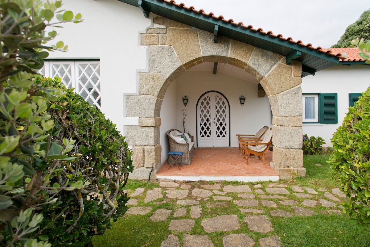 Beach house in Miramar gallery image 2