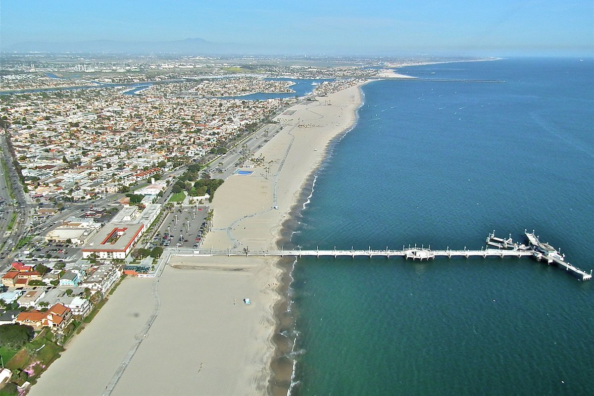 4bedroom/3bath Relaxing Single Family beach house