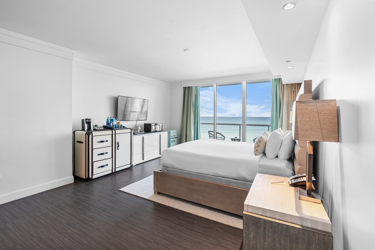 FontaineBleau OceanView Terrace | Spa+Private Pool gallery image 2