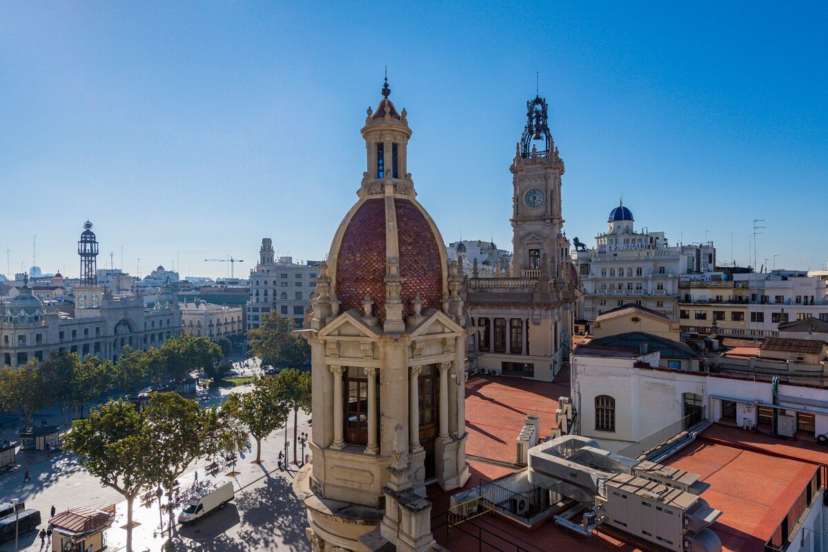 Ayuntamiento Panoramic gallery image 4