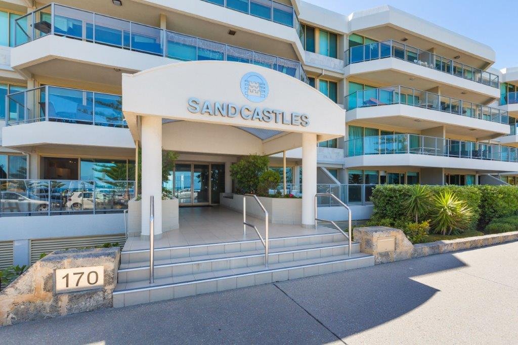 S408 Sandcastles 4 Bedroom Apartment gallery image 3