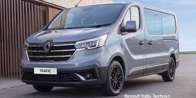 RENAULT TRAFIC 2.0 dCi TECHNO + AT - 6 