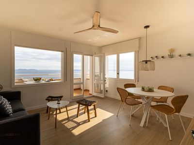 Penthouse with sea views, two bedrooms with direct