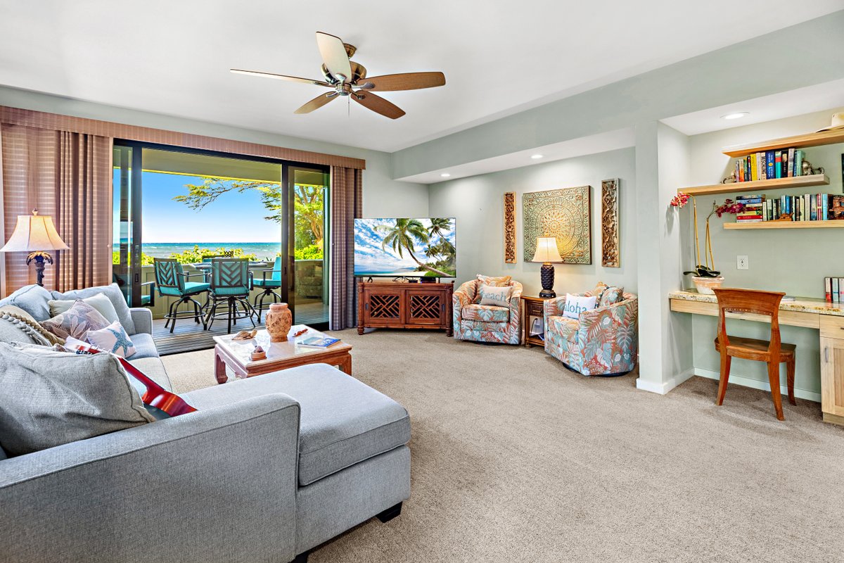 New Listing! Family Friendly, AC, Pool, Oceanfront