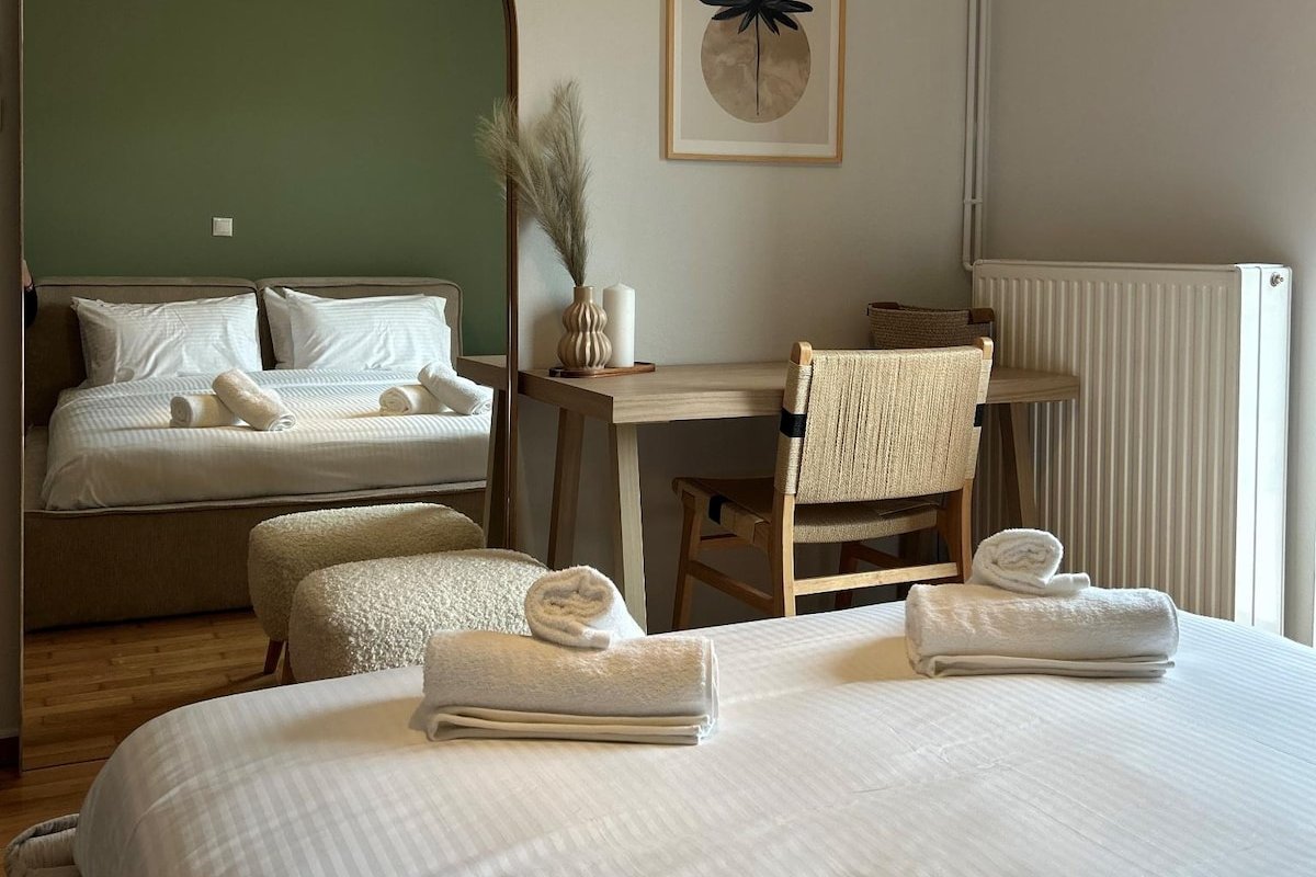 Acropolis Penthouse Project gallery image 3