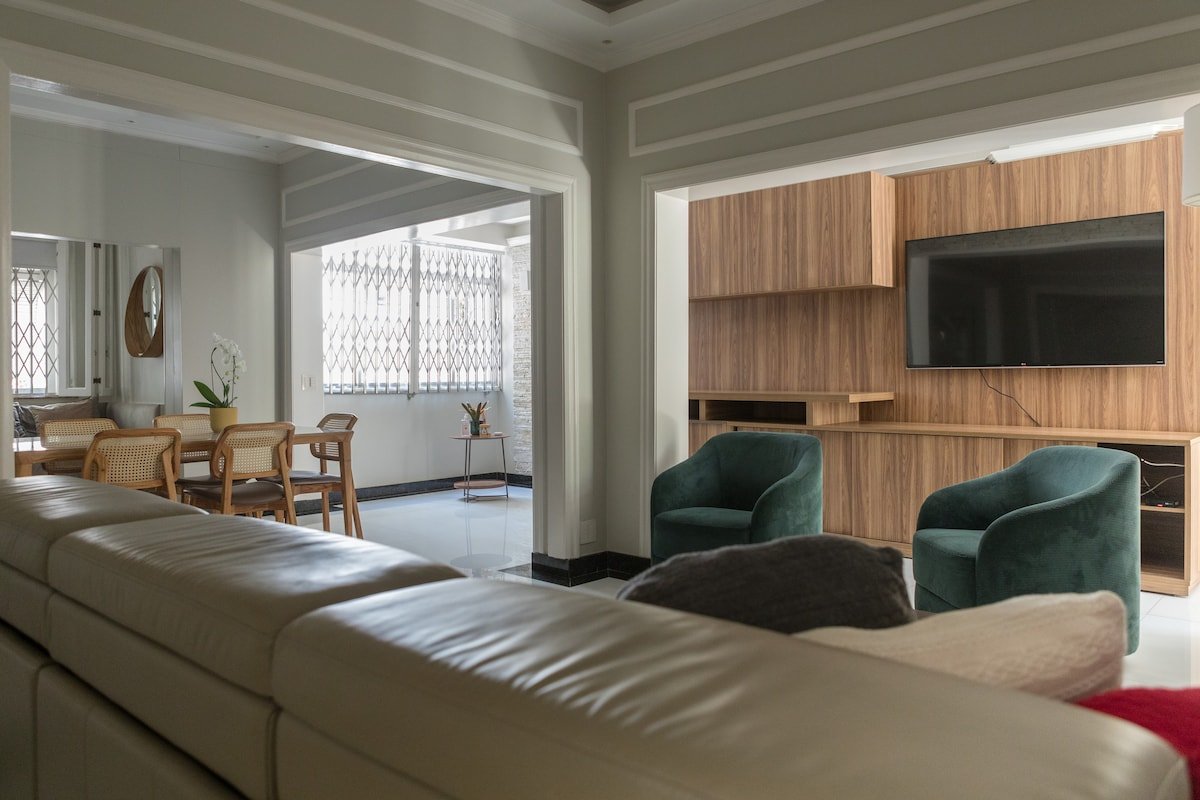 Entire Unit in Leblon (best location in Rio) gallery image 3