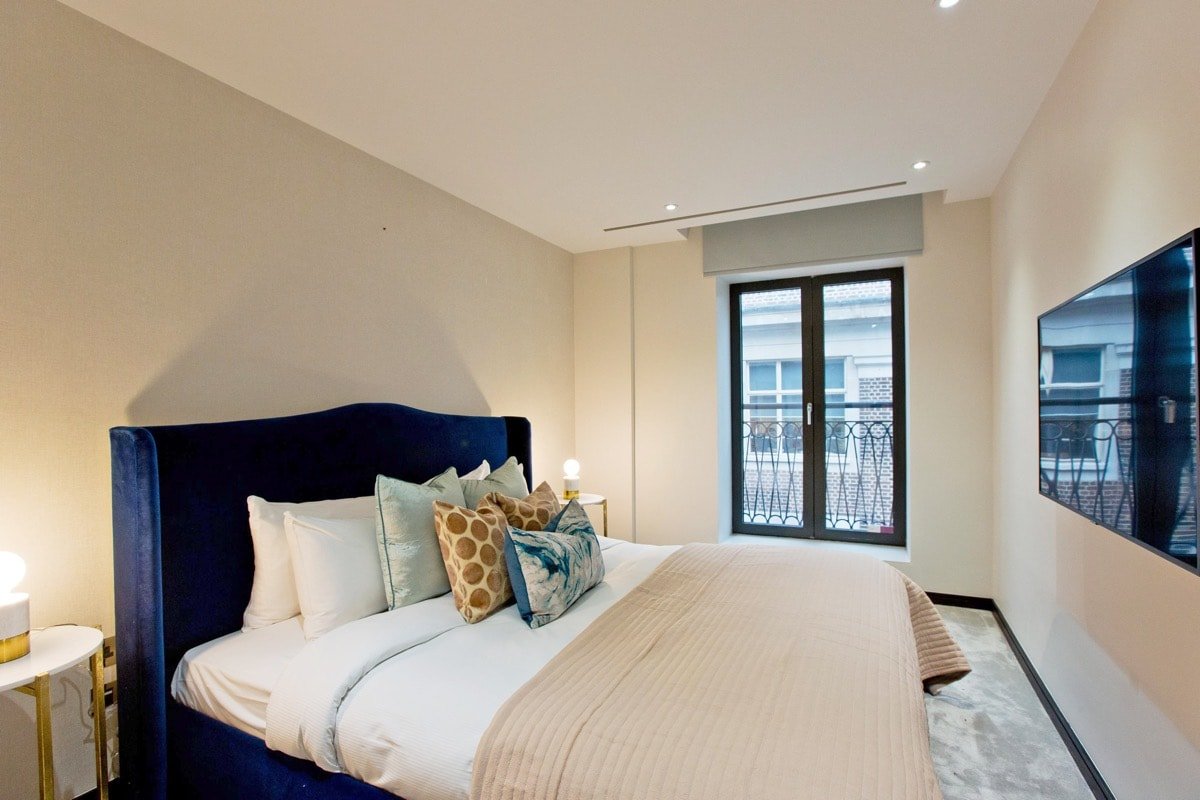 37GS Residences | 2bedroom Apt 415 near Piccadilly gallery image 2