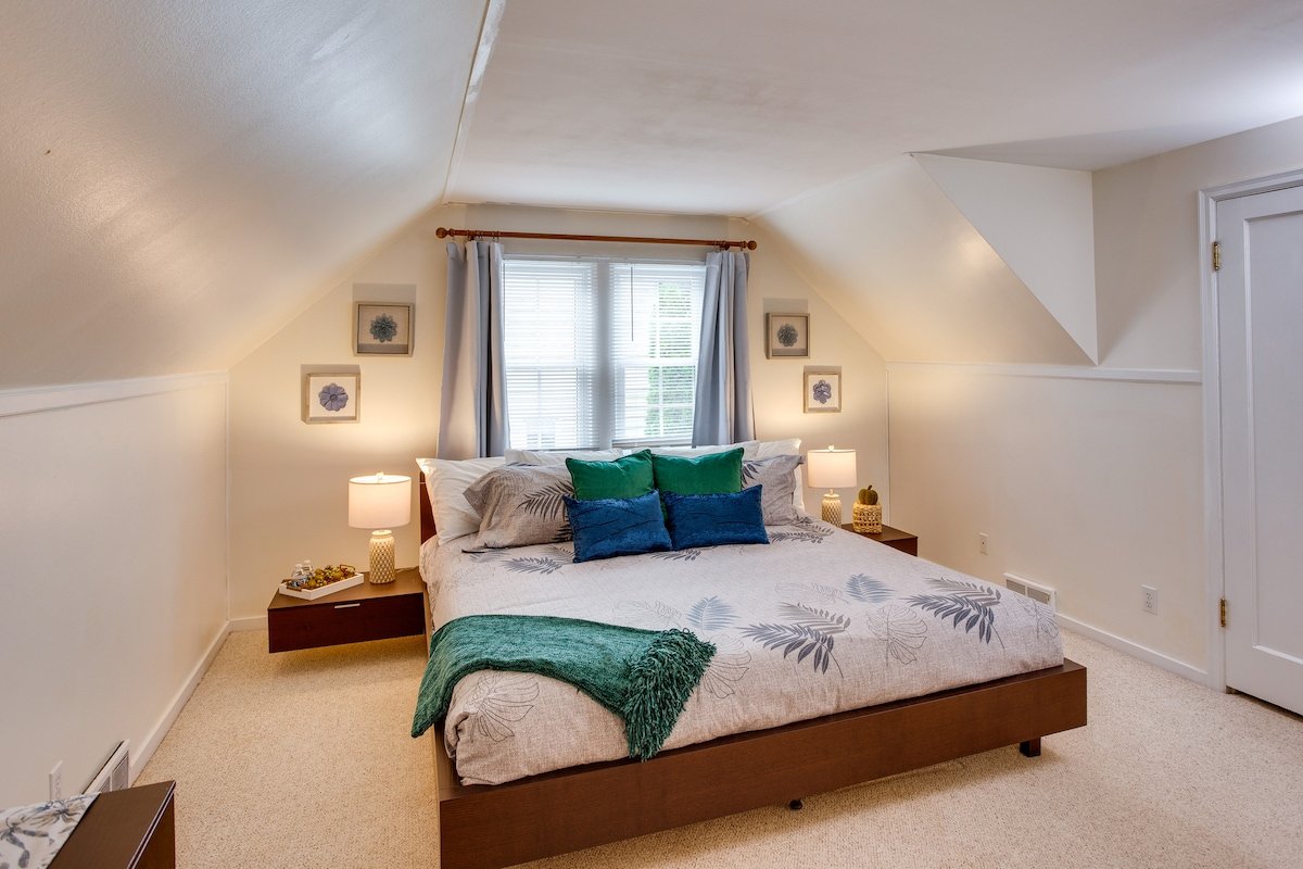 Whimsical Home with Backyard, <1 mile Lake Harriet gallery image 4