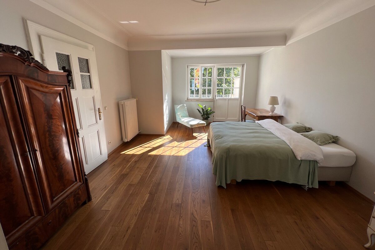 6 bedroom Townhouse (1910) garden, 2 terraces gallery image 4