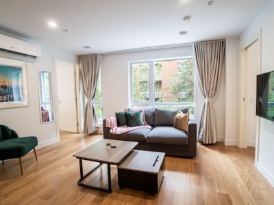 Contemporary 2BR Montreal Loft | Walk-to-Old Port