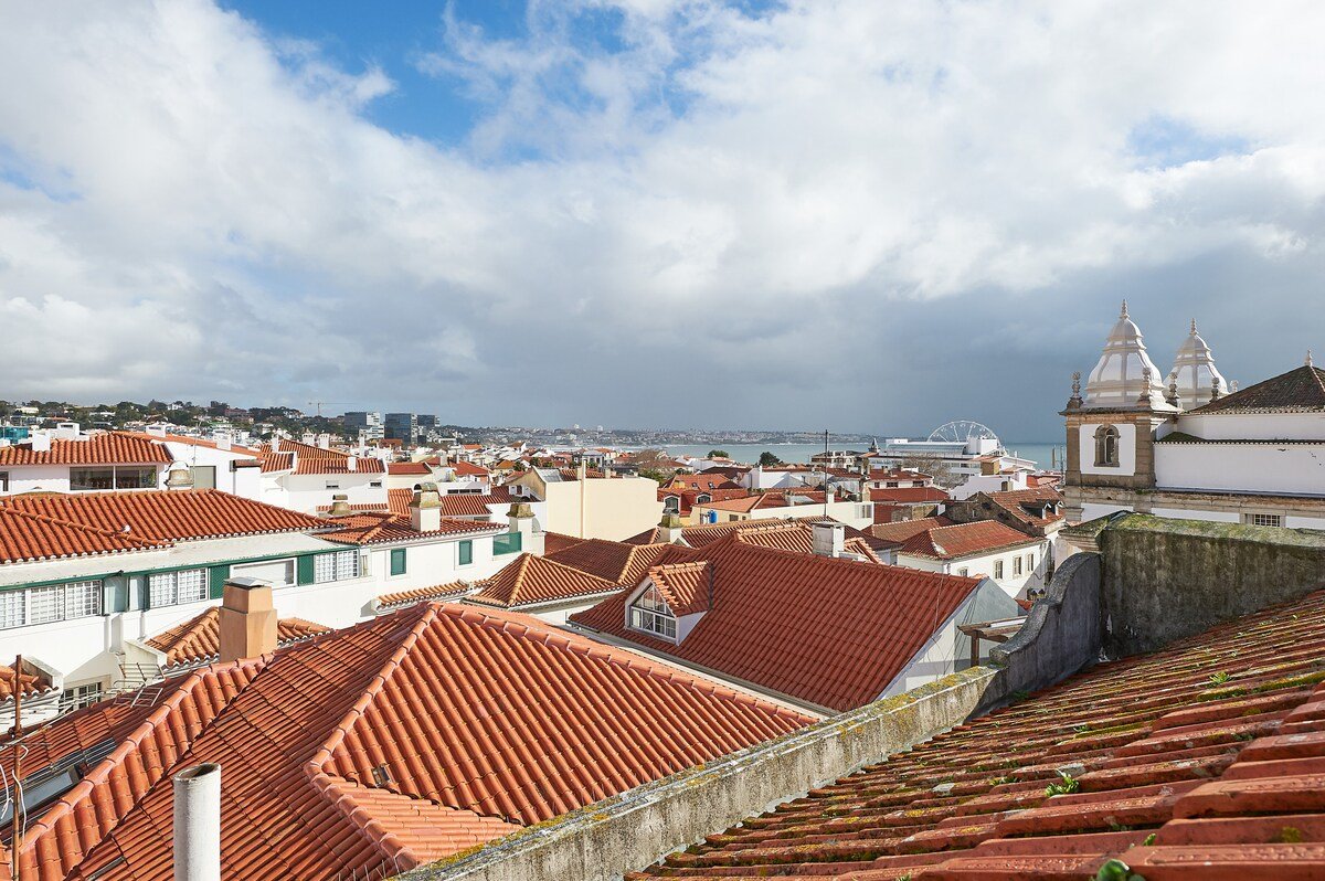 Art House_Near Marina&Cliffs ·300 m²· Sleeps 9_BKF gallery image 4